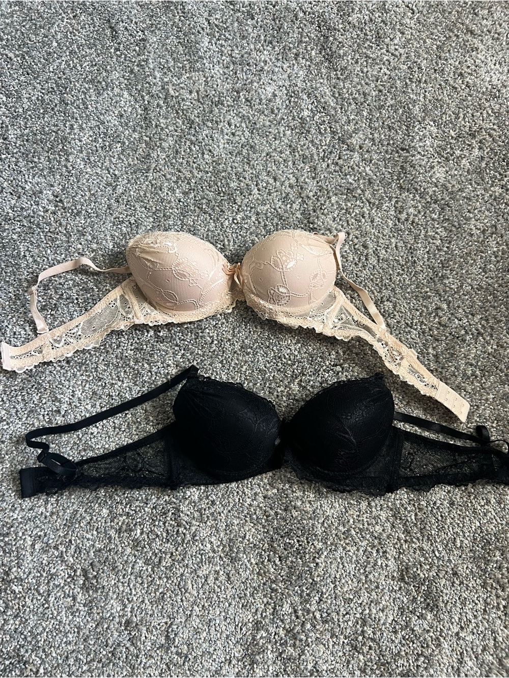 Source Unknown Lace Push-Up Bra Duo in Black and Nude
